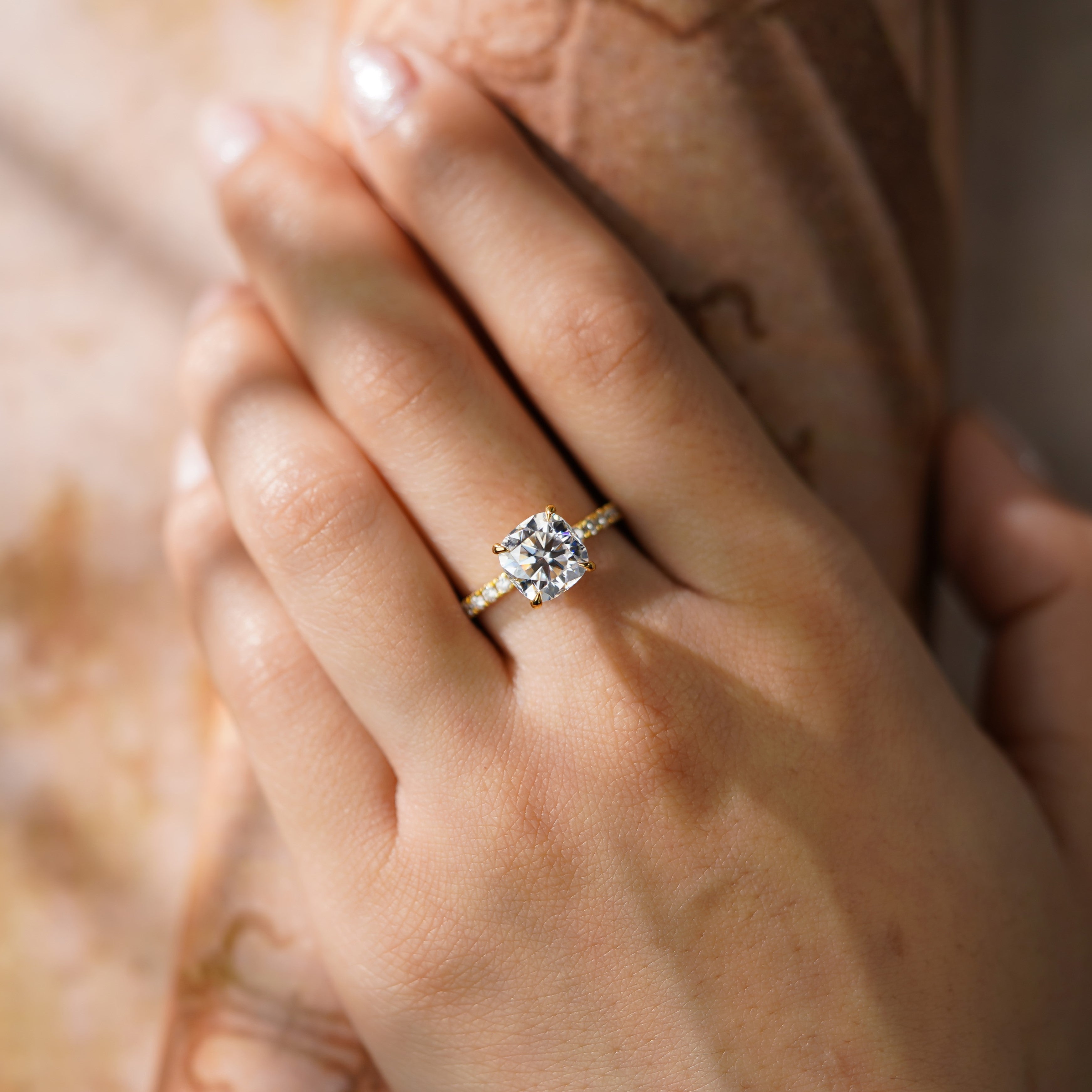 Oval Solitaire Engagement Ring – 2 CT Lab Grown Diamond